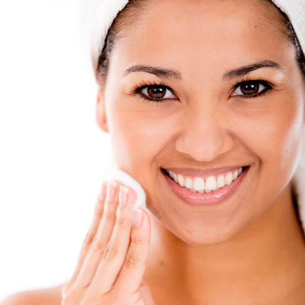 SENSITIVE-SKIN-QUESTIONS-AND-ANSWERS-FEATURE-IMAGE SENSITIVE-SKIN-QUESTIONS-AND-ANSWERS-FEATURE-IMAGE