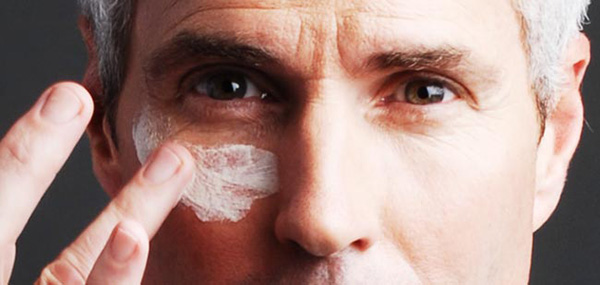 SKIN-CARE-FOR-MEN-BETWEEN-THEIR-20S-TO-50S-FEATURE-IMAGE-3 SKIN-CARE-FOR-MEN-BETWEEN-THEIR-20S-TO-50S-FEATURE-IMAGE-3